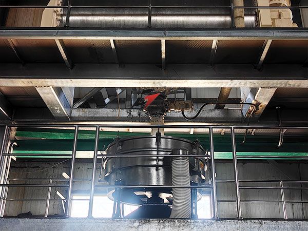 饲料添加剂圆形摇摆筛用户现场