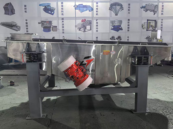 1535型脲荃胶直线筛正式发货：高能筛分，赋能生产新高度