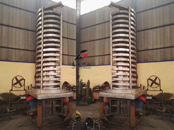 垂直振动提升机的物料适应性解析