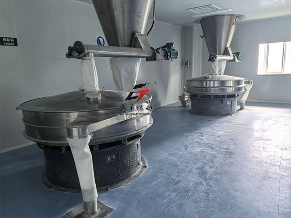 普通筛改超声波振动筛现场3